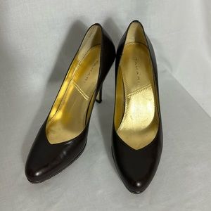 Brown Tahari Heels Size 8